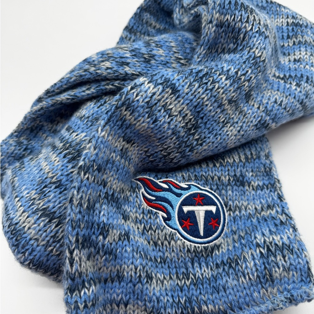 Tennessee Titans Blue and Gray Cozy Knit Scarf,‎ OS
